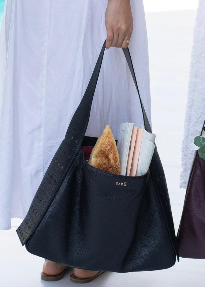 Saru Tote Bag in Black