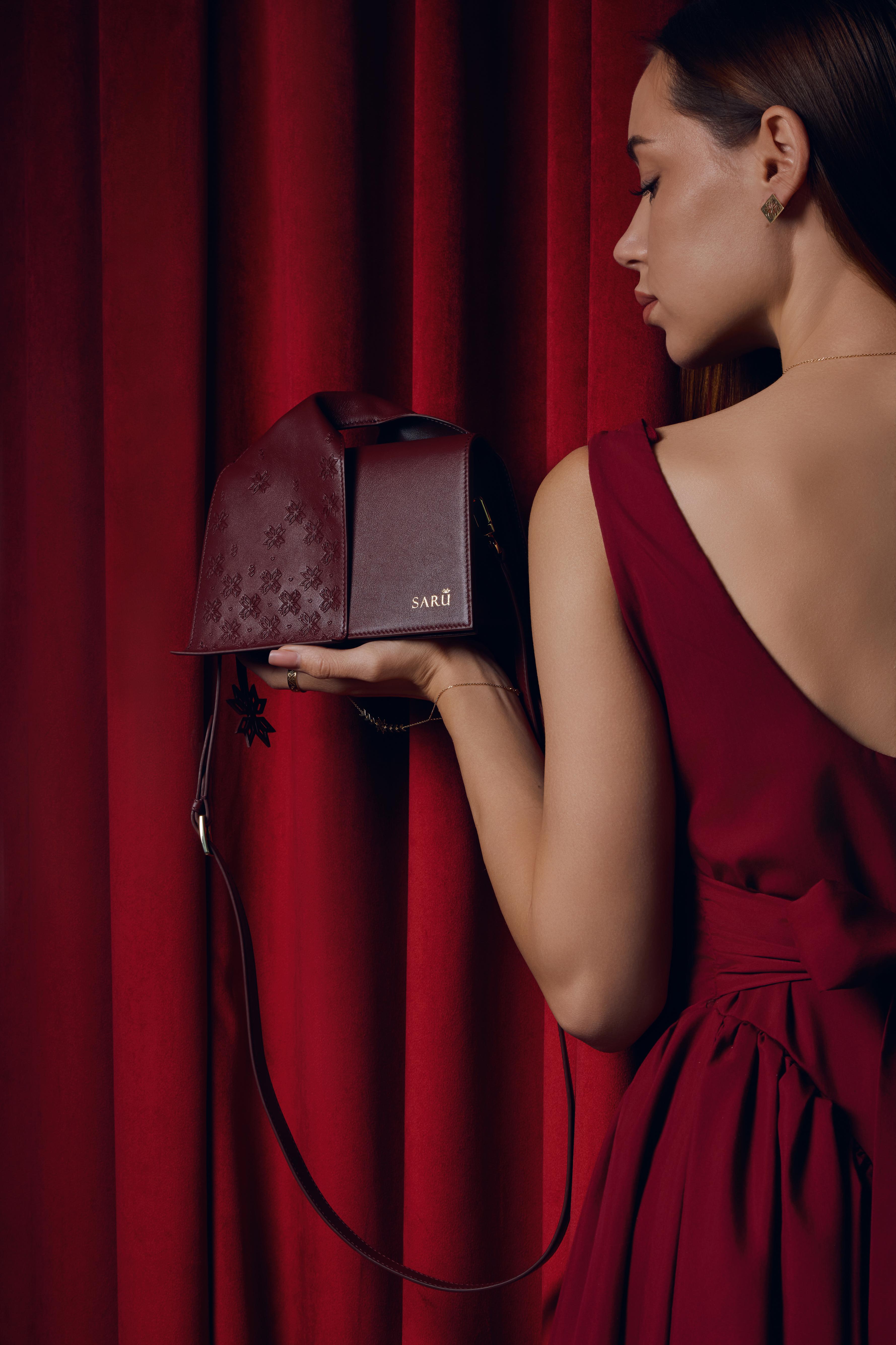 Saru Bag in Burgundy