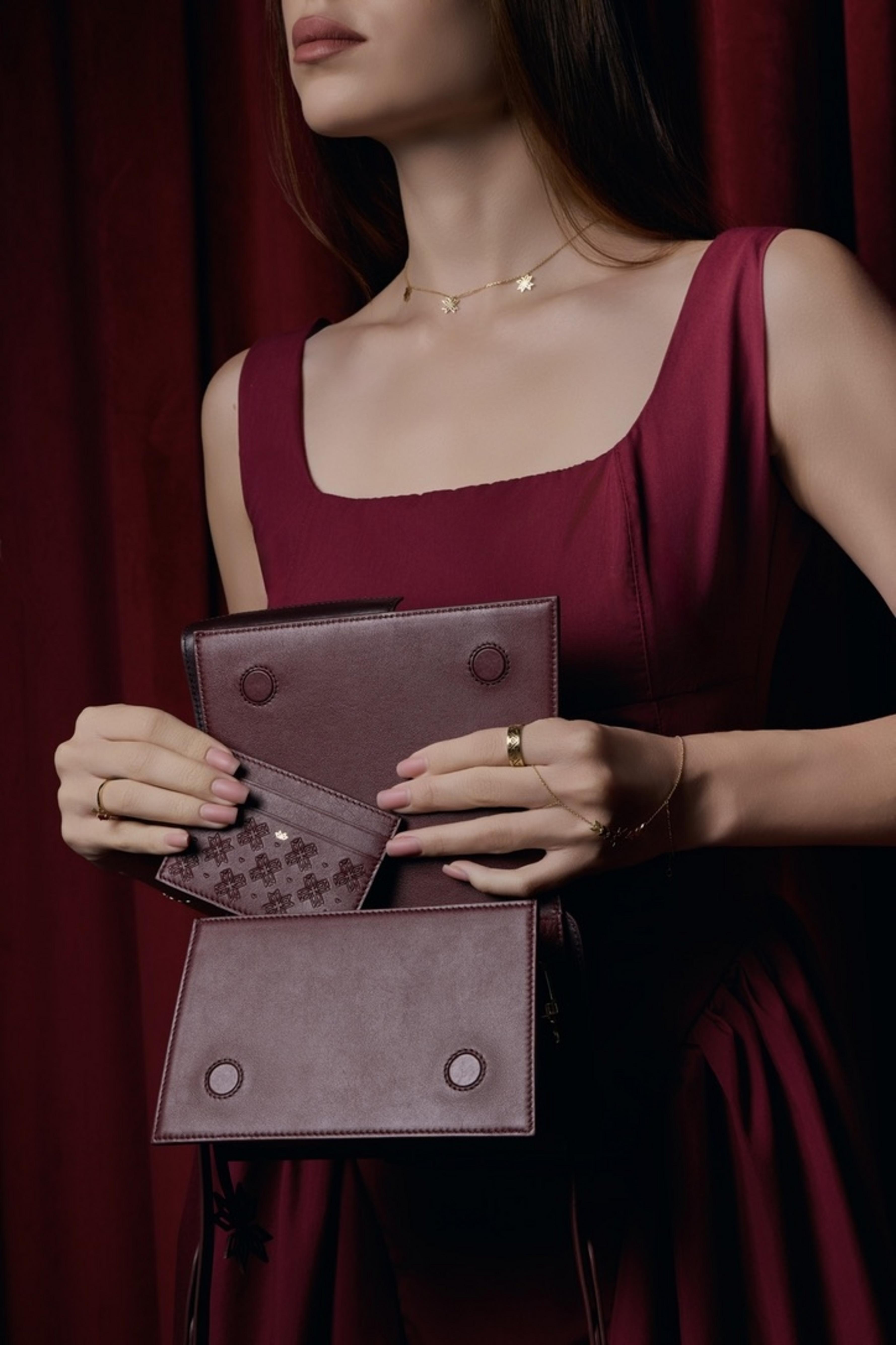 Saru Bag in Burgundy