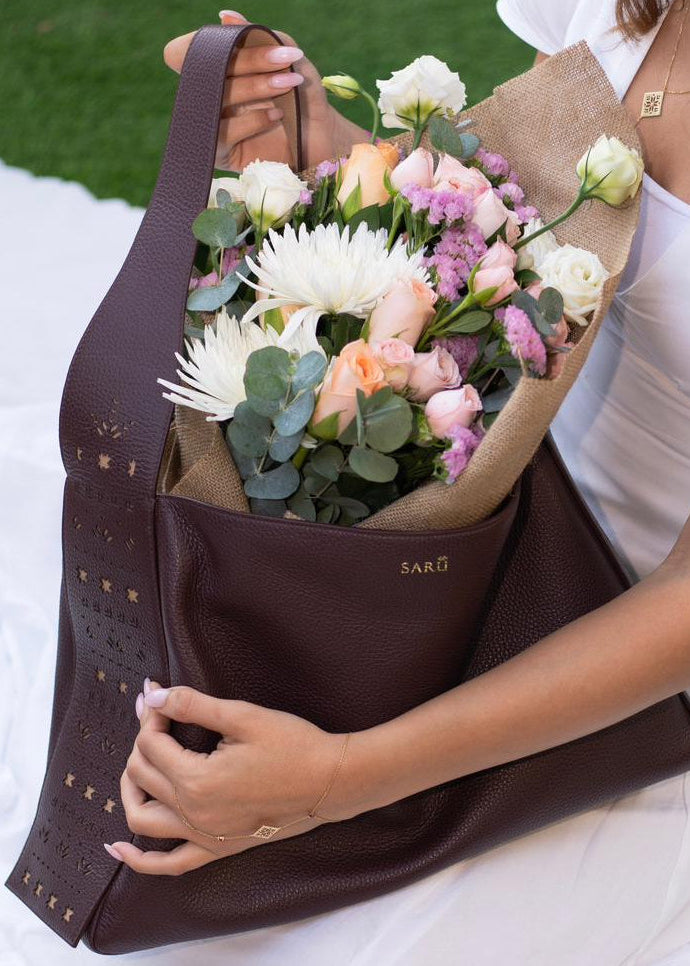 Saru Tote Bag in Dark Burgundy