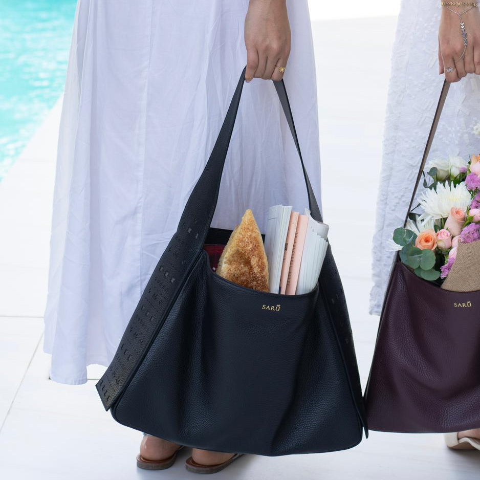 Saru Tote Bag in Black
