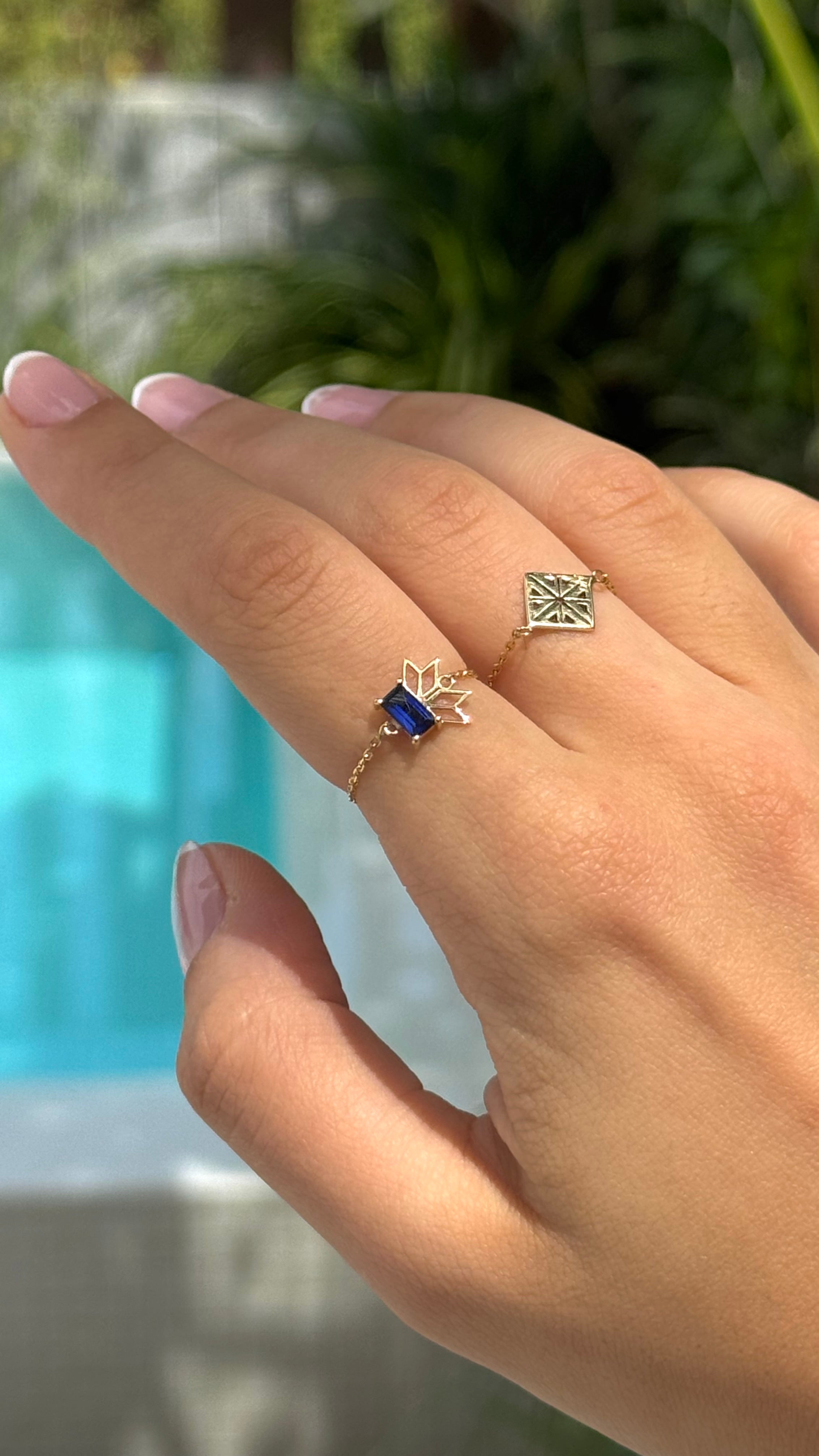 Saru Sapphire Chain Ring
