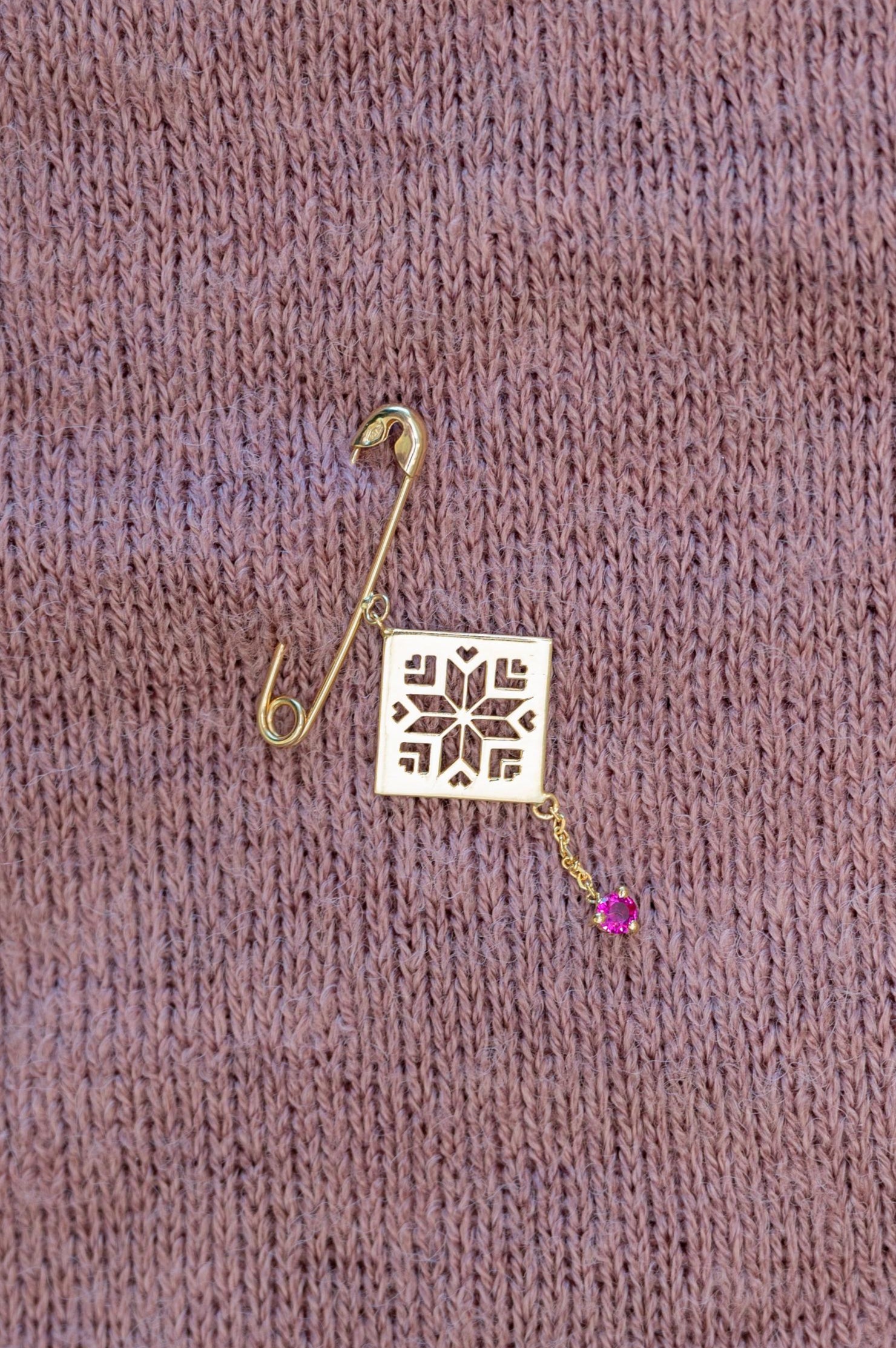 Saru Ruby Baby Pin