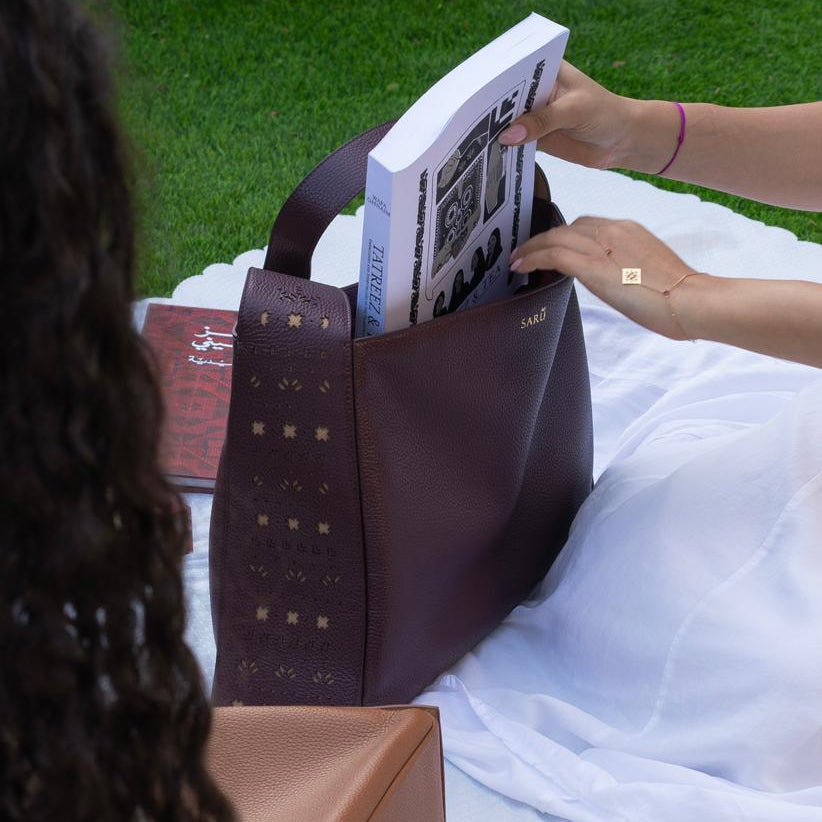 Saru Tote Bag in Dark Burgundy