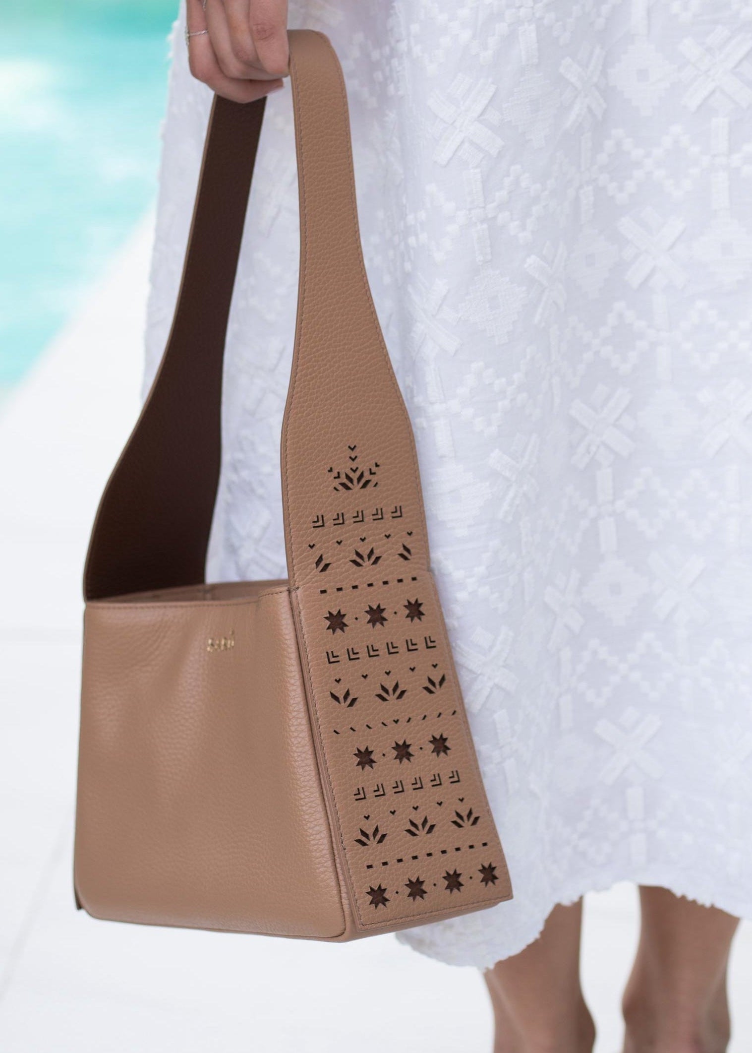 Saru Mini Tote in Camel